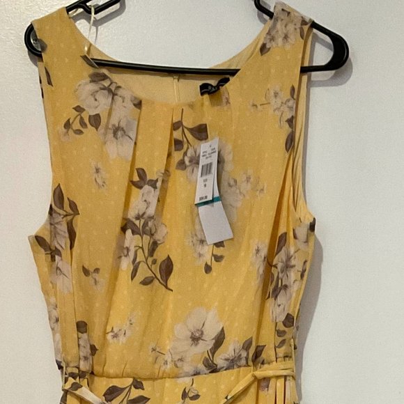 NWT - Pastel Yellow Maxi Dress - Picture 1 of 4